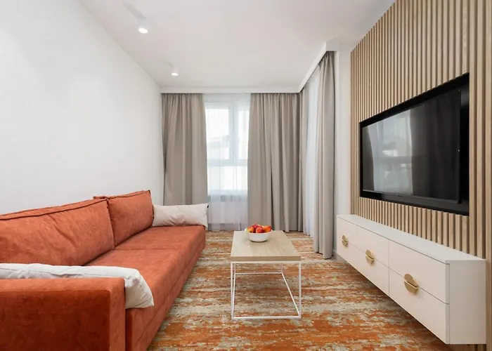 Rent Like Home - Bel Mare F302