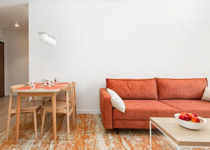 Rent Like Home - Bel Mare F302